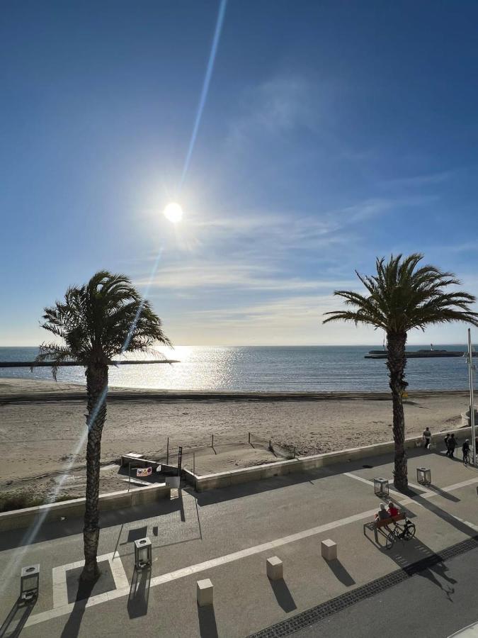 Appartement Mar E Souleu Avec Terrasse Et Vue Mer Au Grau Du Roi Le Grau-du-Roi Exterior photo